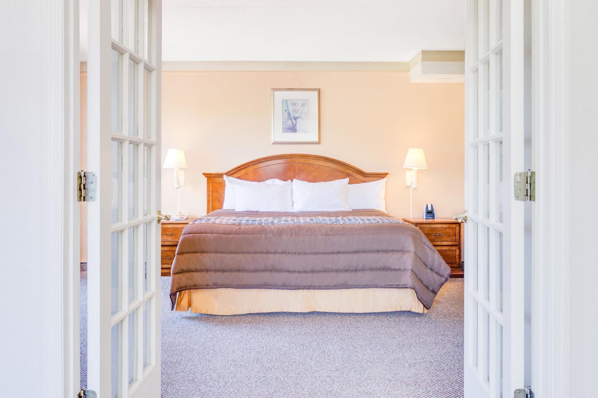 Days Inn By Wyndham Birmingham/West Exteriér fotografie